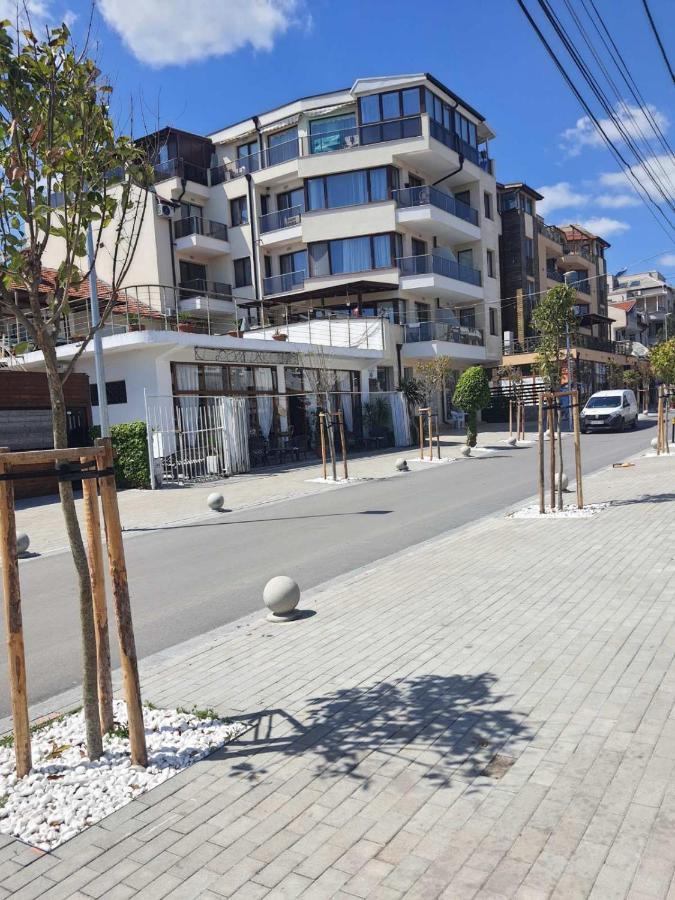 Апартамент Иванови Сарафово Burgas ภายนอก รูปภาพ
