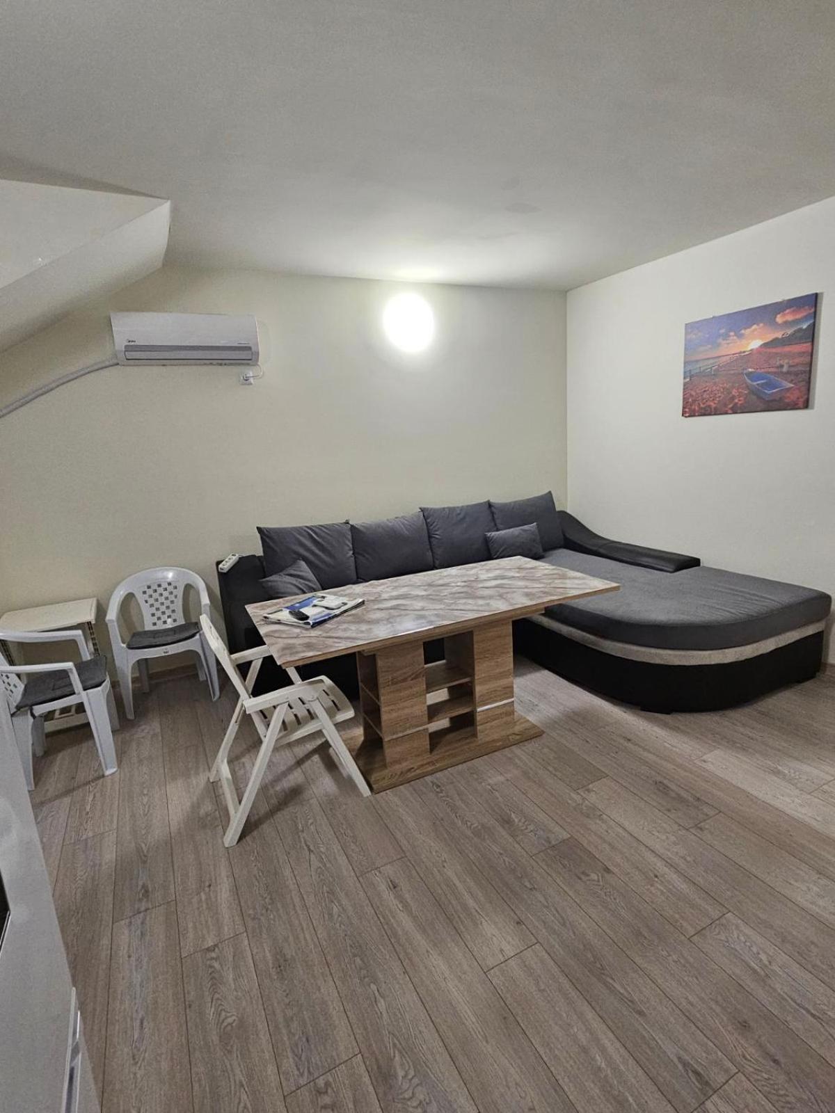 Апартамент Иванови Сарафово Burgas ภายนอก รูปภาพ